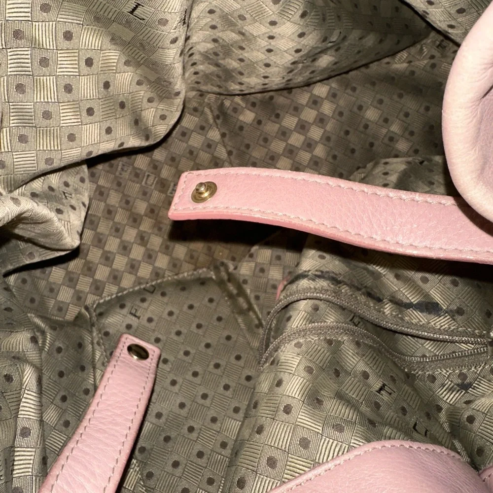 Furla Soft Leather Shoulder Bag in Dusty Rose - Picture 9 of 11